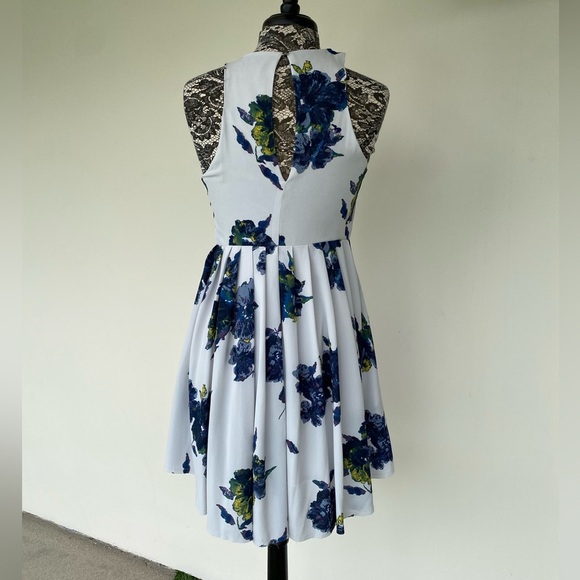Floral Sleeveless Dress by Free People Size 8 - Picture 2 of 5
